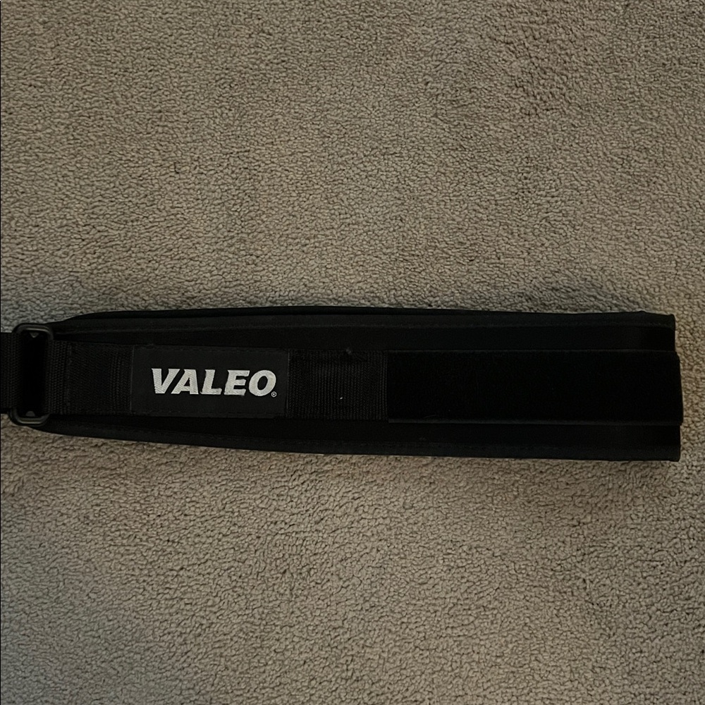 Y2K Valeo Black Adjustable Weightlifting Belt with Velcro Closure- size Medium